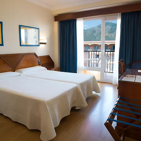 Hotel Monarque Park 4*