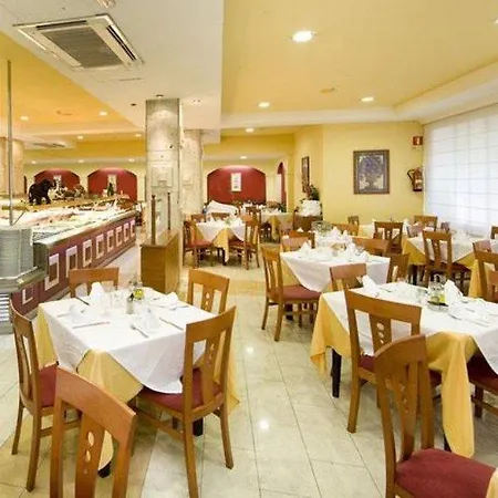 Monarque Park Otel Fuengirola