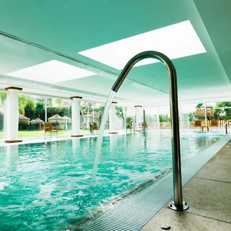 Monarque Park Hotel