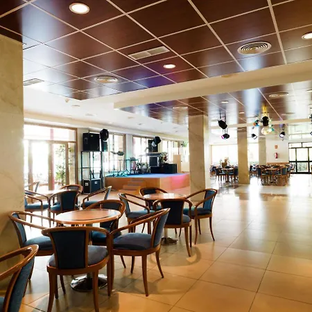 Hotel Monarque Park 4*