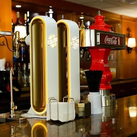 Monarque Park Ξενοδοχείο 4*