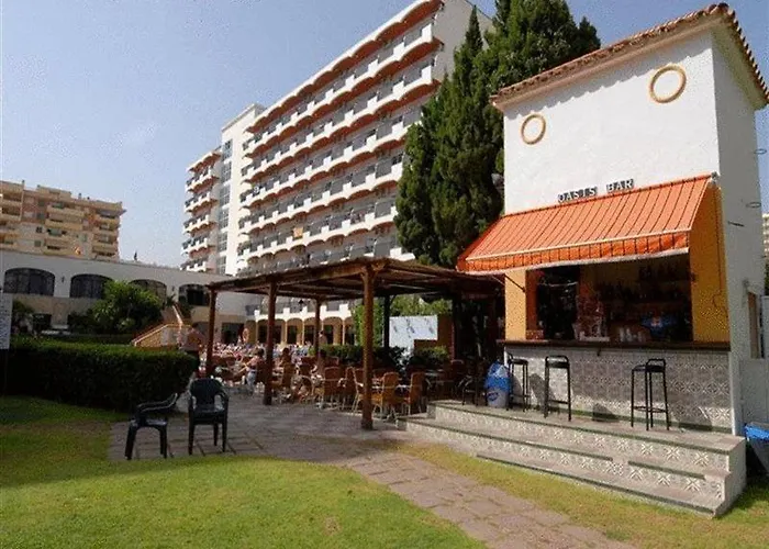 Hotel Monarque Park 4*